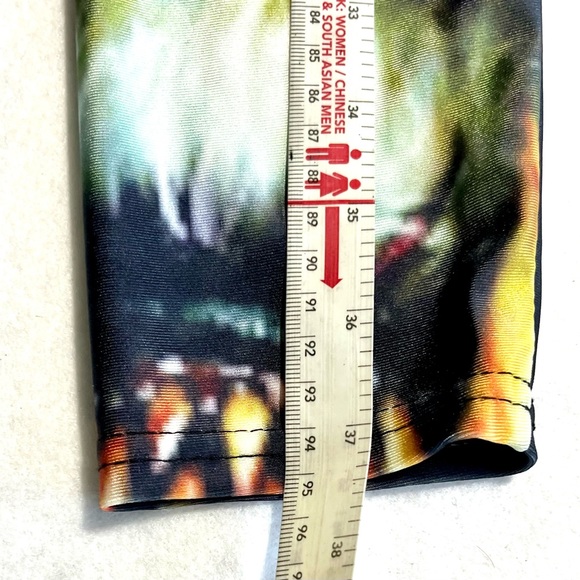 Wolf face leggings, new without tags Etsy shop leggings with WereWolf faces - Picture 4 of 5